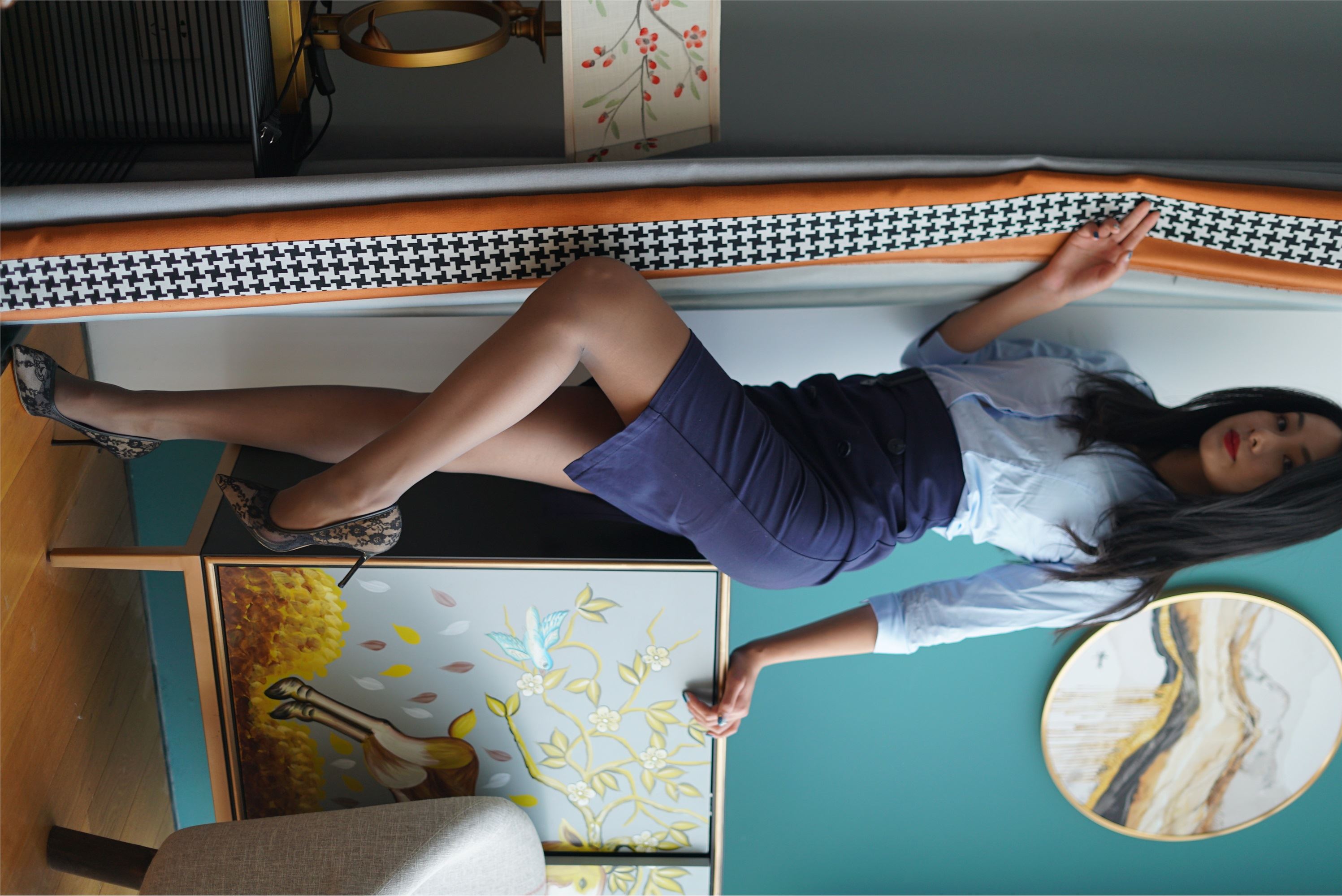 壹吻映画  2021.02.03 YW009《梦梦-蓝色职业装 》